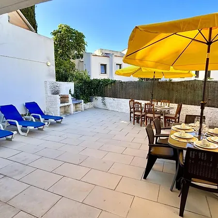 Grand Terrace 2 By Homing Apartament